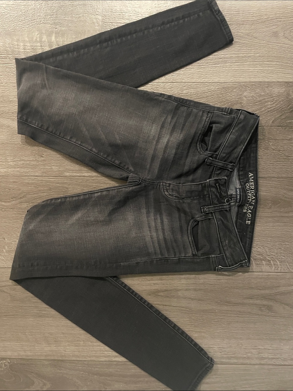 American Eagle Outfitters Women’s Washed Black Jeggings